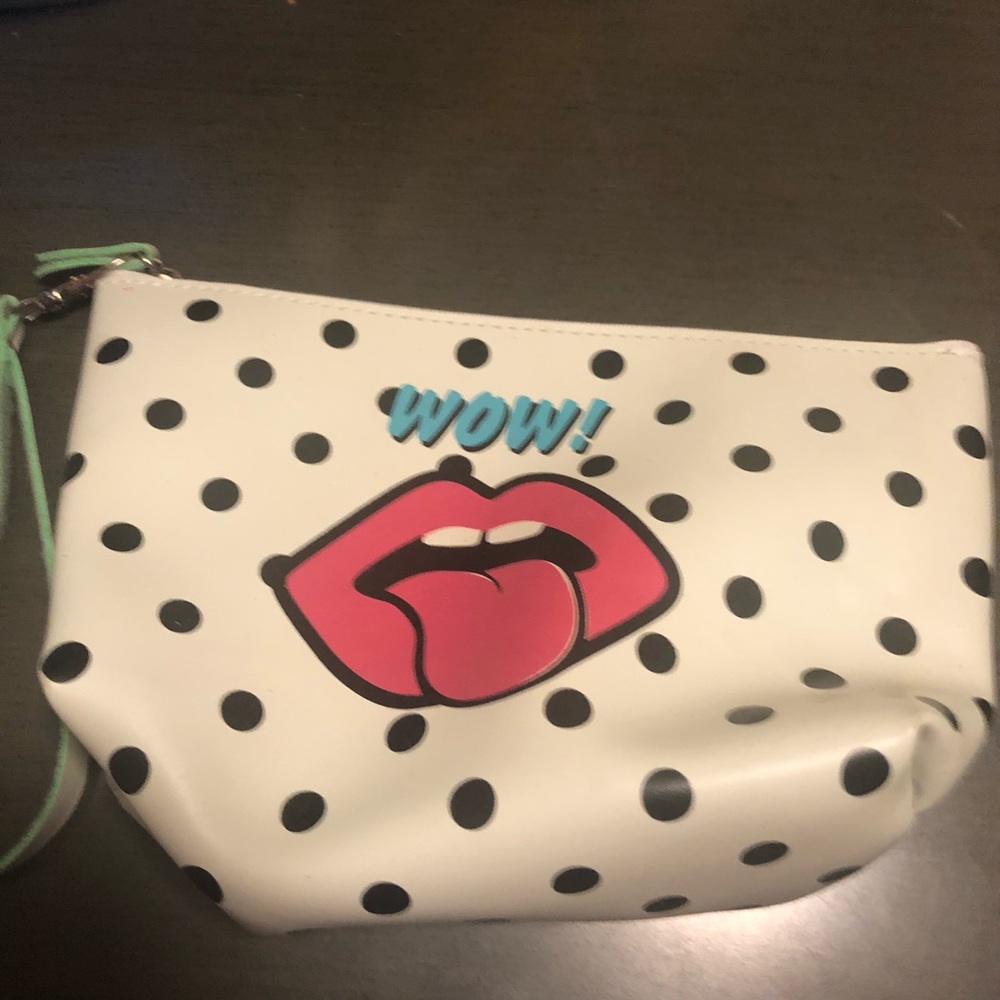 Makeup bag